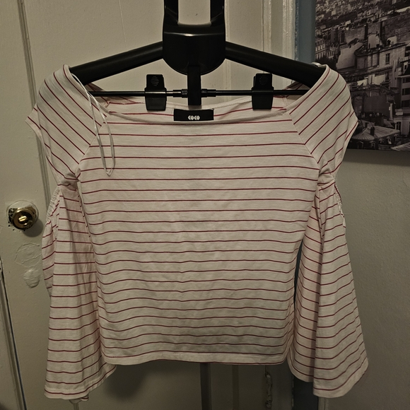 Elegant Off-Shoulder Striped Blouse - Picture 1 of 3